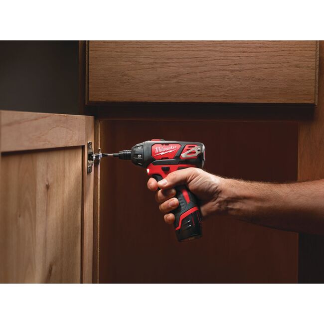 Mașină de înșurubat m12™ subcompactă cu o viteză milwaukee m12 bsd-0,  4933447135