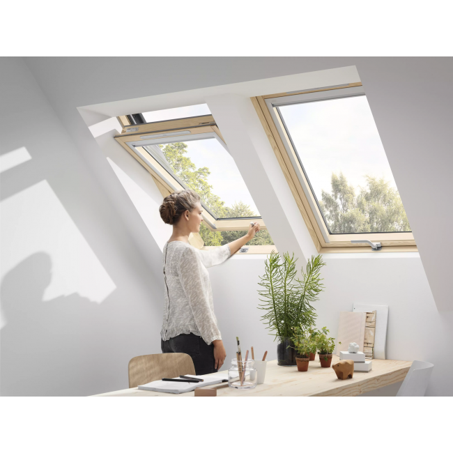 Fereastra de mansarda velux standard plus gll 1061b manuala de jos